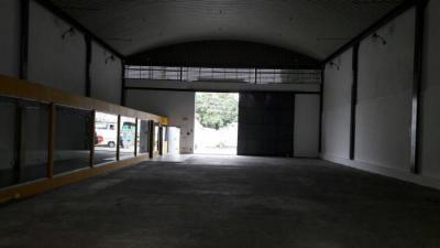117177 - Rio abajo - warehouses