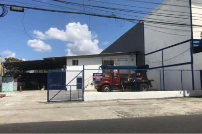 128112 - Rio abajo - warehouses