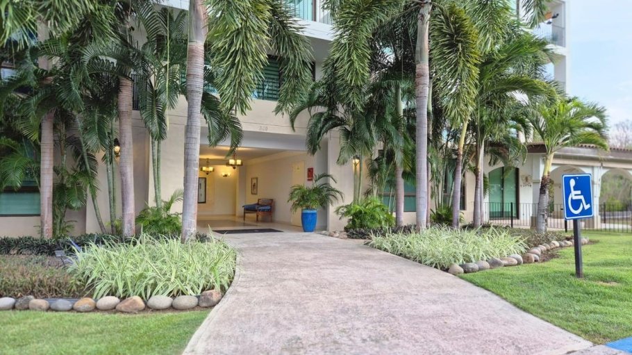 VENTA DE APARTAMENTO DE PLAYA EN ENSENADA