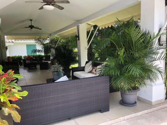 Alquiler de casa en bijao beach club & residences