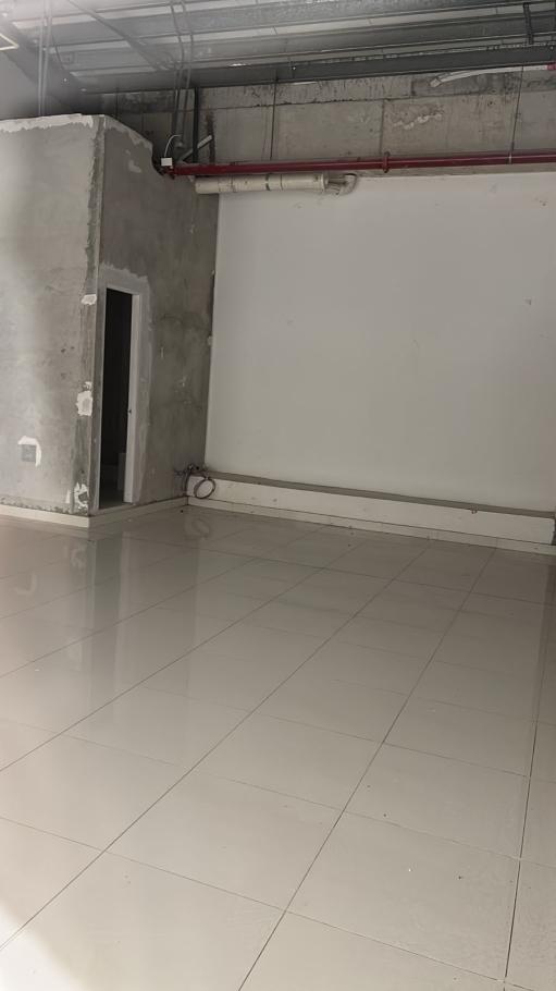 Alquiler de local comercial en megamall, panamá este