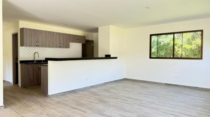 Venta de casa en residencial villa natalia en david