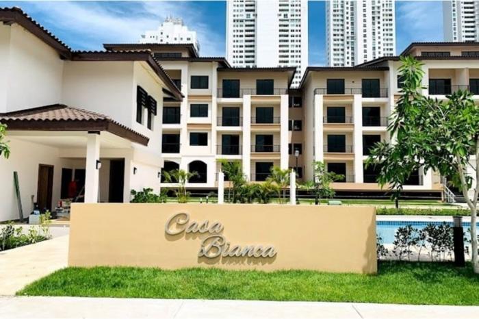 Venta de apartamento en casa bianca costa del este, panama