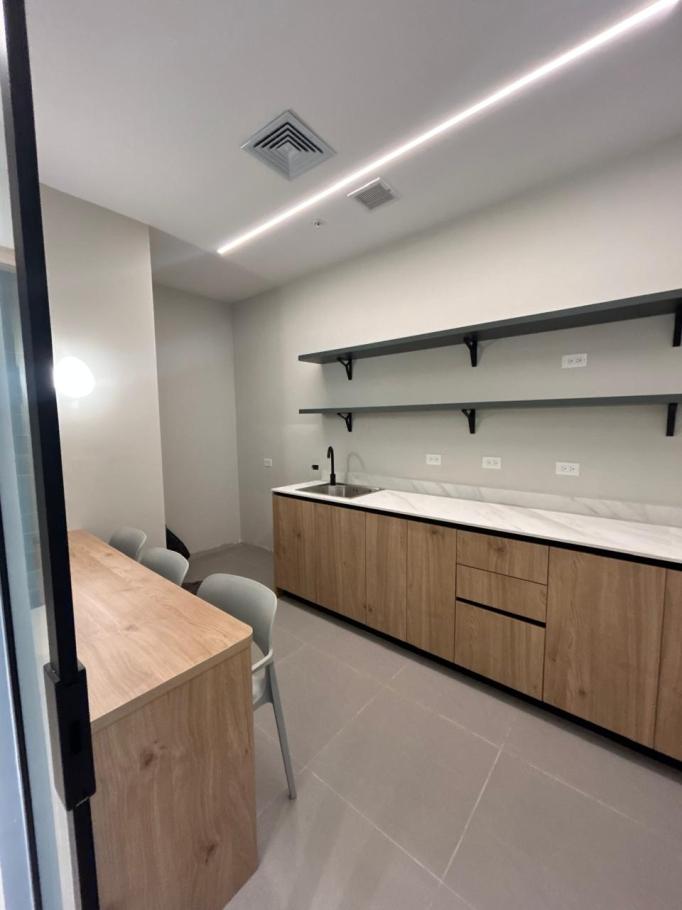 Alquiler de oficina amoblada, tower financial center, calle 50