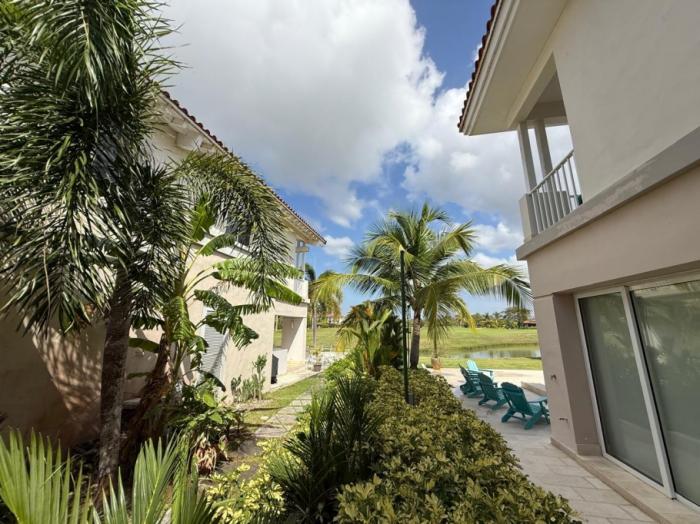 Venta de casa en buenaventura beach club, coclé