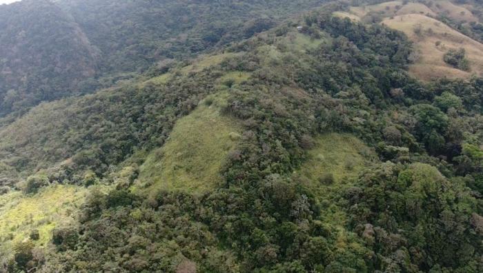 Venta de terreno en altos de maria