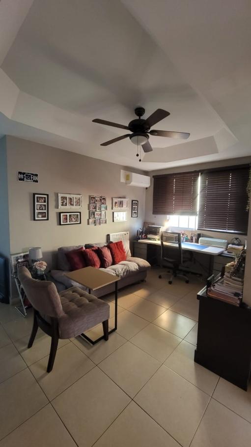 Venta de casa en ph dorado spring, condado del rey