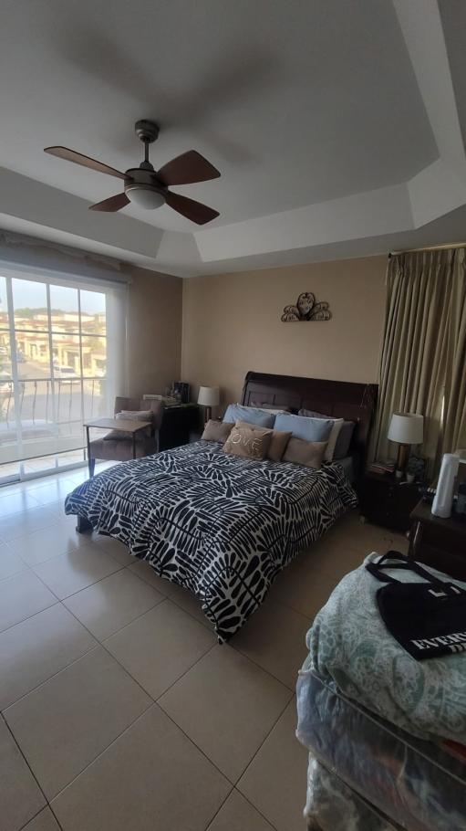 Venta de casa en ph dorado spring, condado del rey
