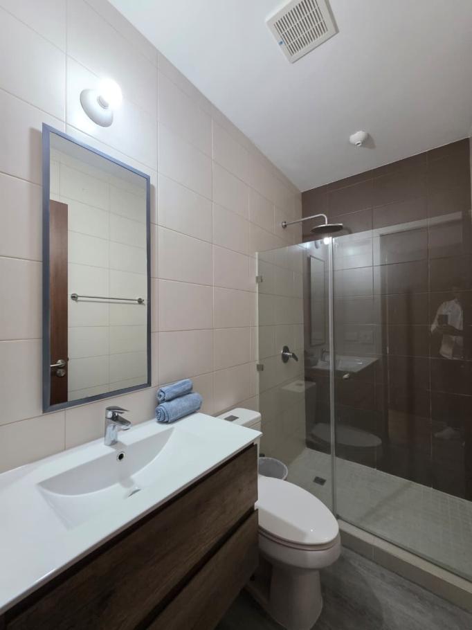 Venta de casa en ph gardenias, brisas del golf