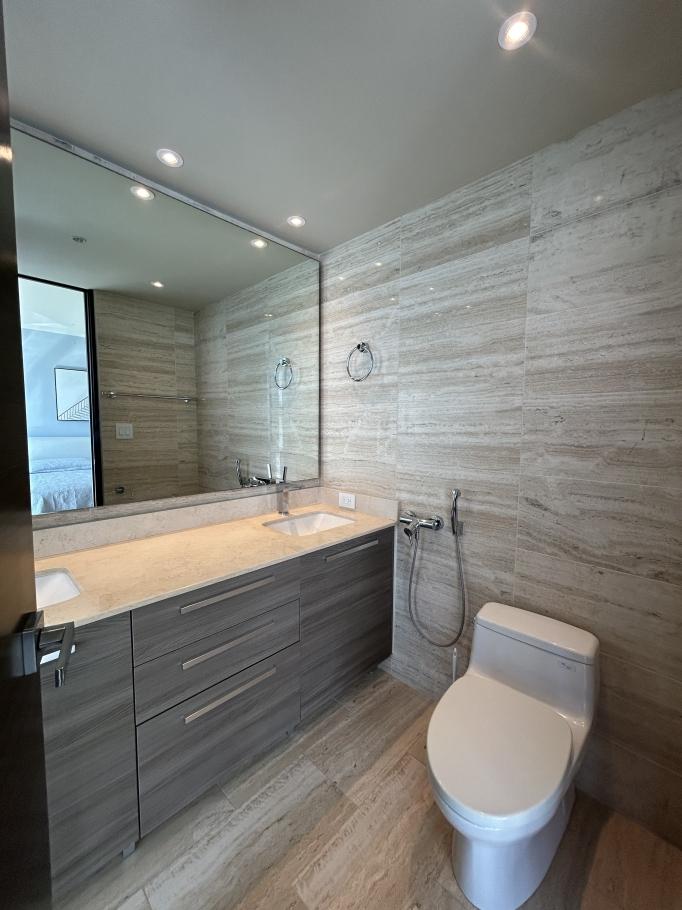 Venta de apartamento en ph the regent, costa del este