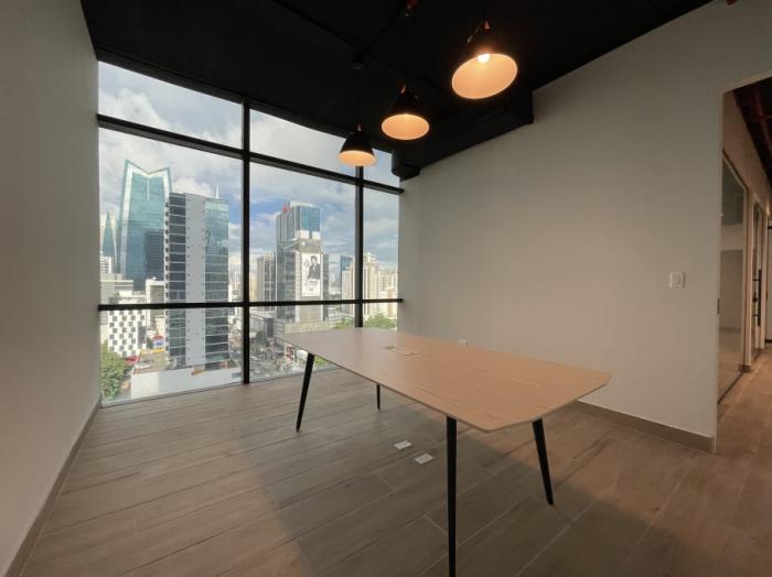 Alquiler de oficina amoblada en tower financial center, calle 50