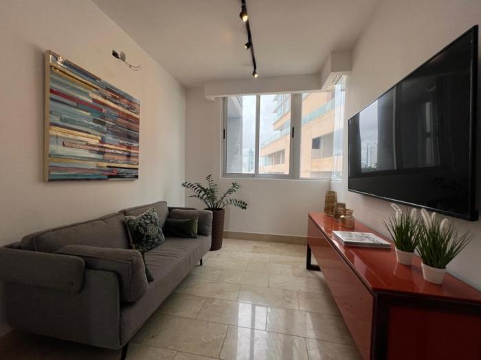 Venta de apartamento en torre panorama, coco del mar