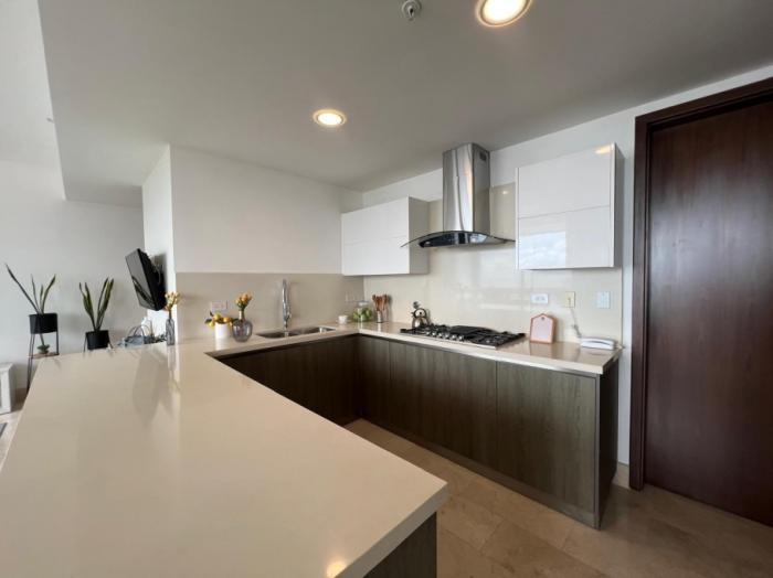 Venta de apartamento en torre panorama, coco del mar