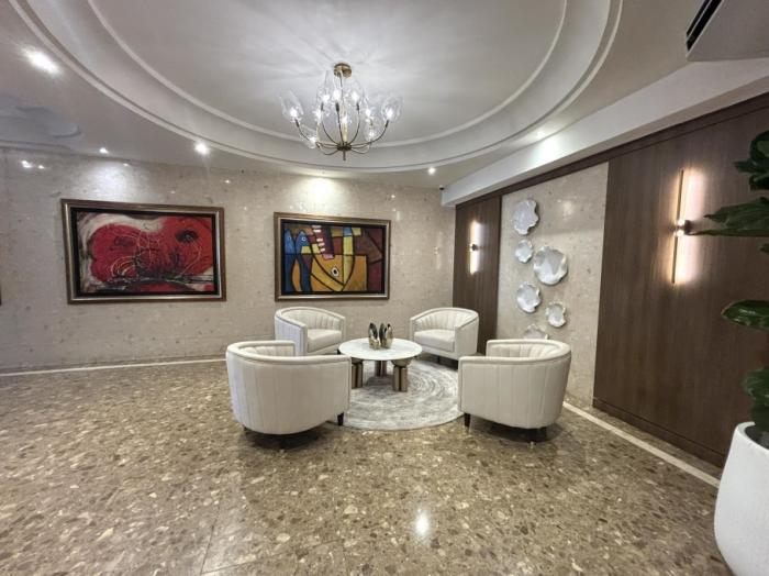 Venta de apartamento ph rocamar, 227.66 m2