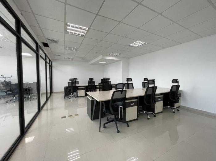 Alquiler de oficina en financial park, costa del este