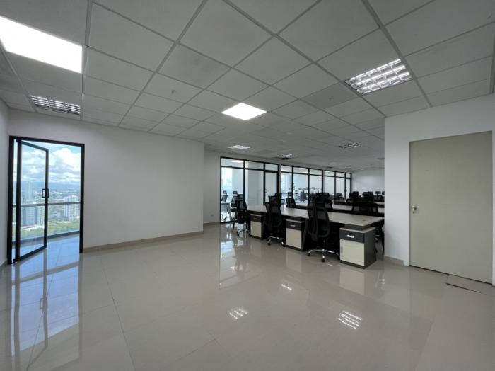 Alquiler de oficina en financial park, costa del este