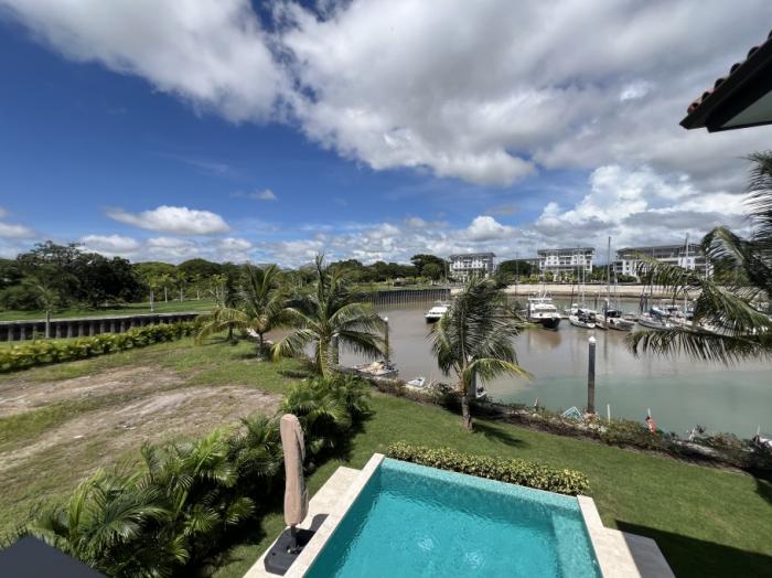 Venta de apartamentos en buenaventura, río hato
