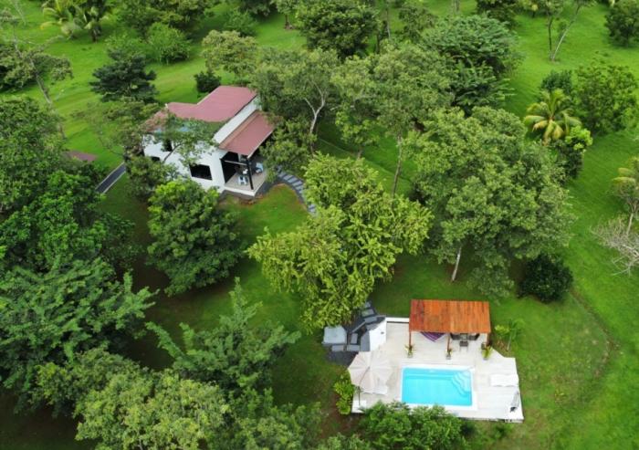 Se vende: hermosa propiedad en lago bay, santa catalina.