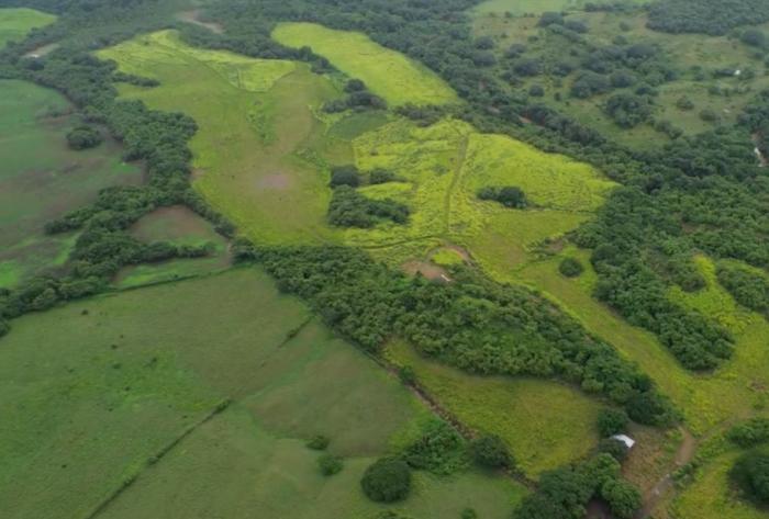 Venta de finca en río salado, los santos