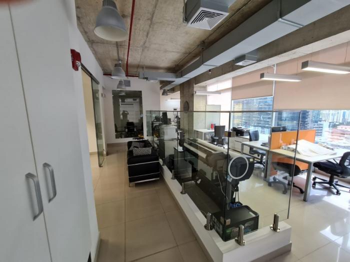 Oficina en venta sortis