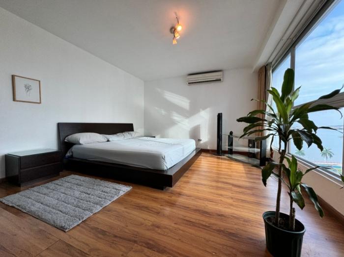Venta de apartamento vacío en ave. balboa, panamá