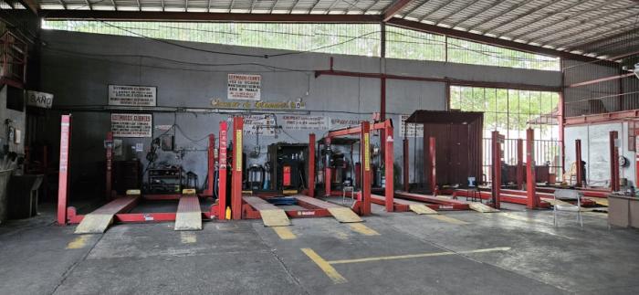 Venta de galera comercial ubicada en santa ana, calle estudiante, ancón.