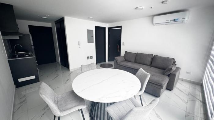 Alquilo apartamento p.h mini design 57 obarrio