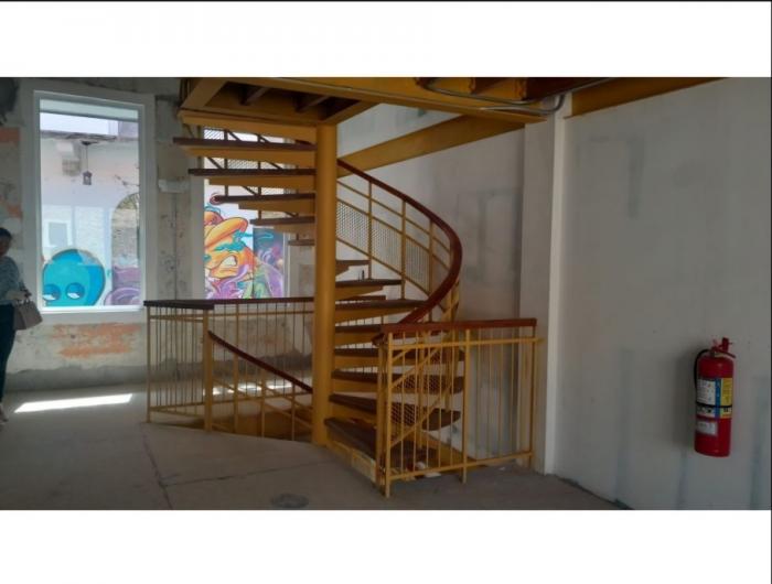 Alquiler de local comercial en callejón de soná, casco antiguo