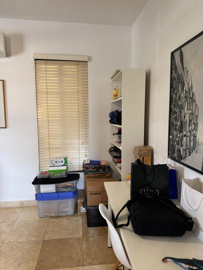 ¡oportunidad única en costa sur! venta de moderna casa en el doral.