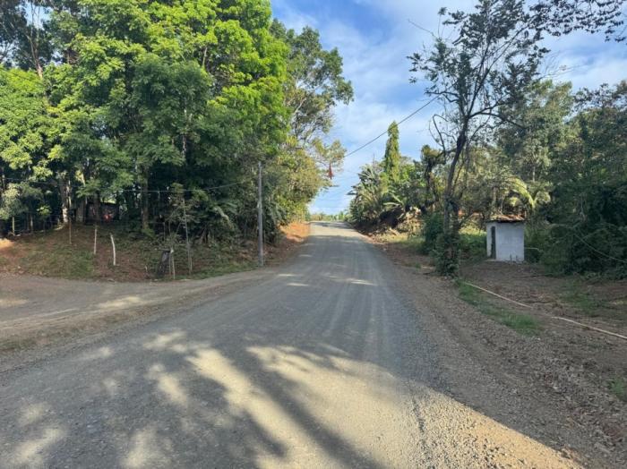 For sale: titled land in hicaco, 300 meter from the beach.