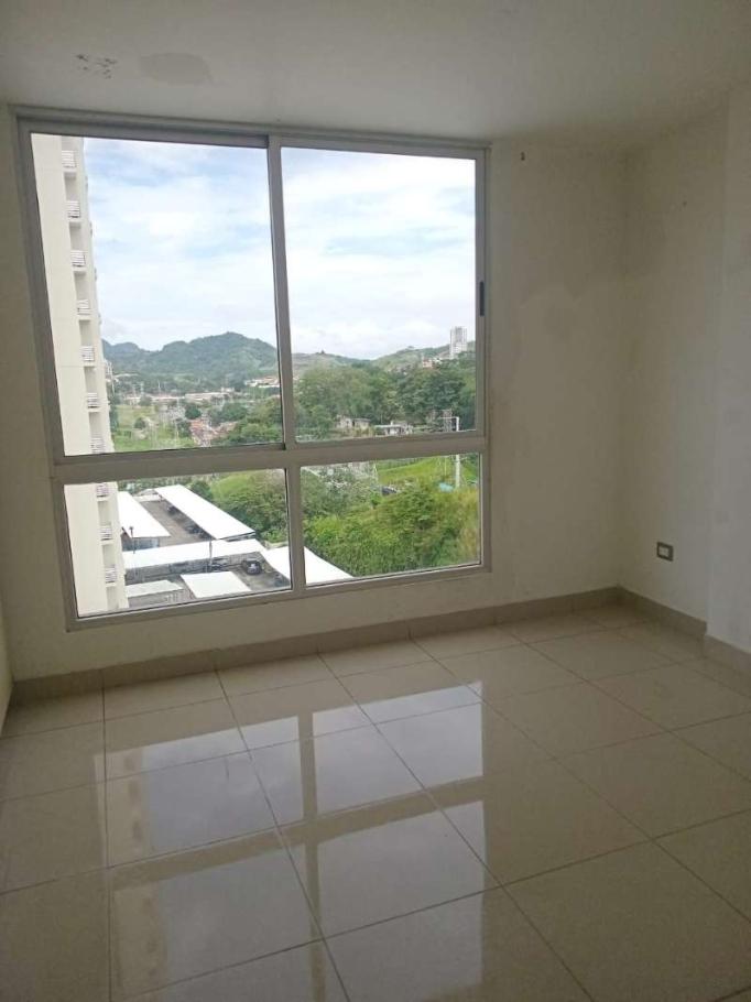 Venta de apartamento en ph rokas, condado del rey
