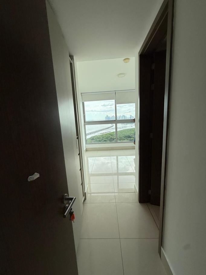 Alquiler de apartamento en ph. bali, costa del este