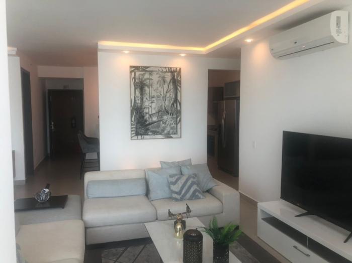 Alquiler de apartamento amoblado en costa del este, panamá
