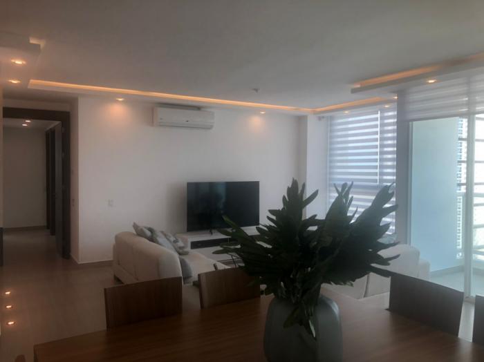 Alquiler de apartamento amoblado en costa del este, panamá
