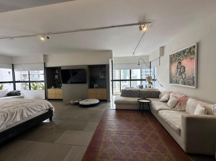 Venta de apartamento con línea blanca en punta paitilla, panamá