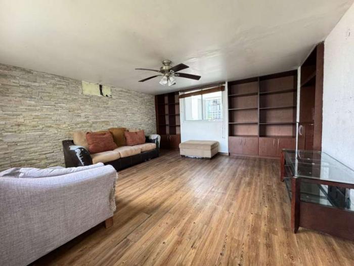 Venta en ph aurora tower, bella vista