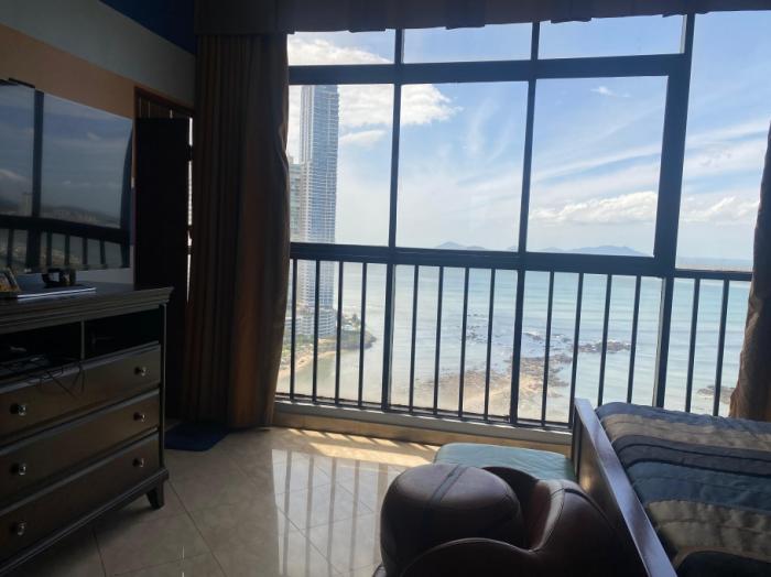 Venta de penthouse con línea blanca en marbella, panamá