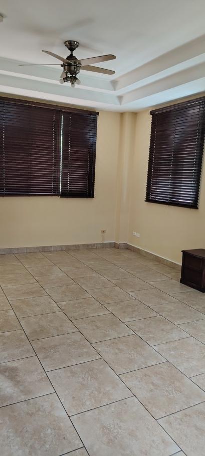 Venta casa en las cumbres en el lago
