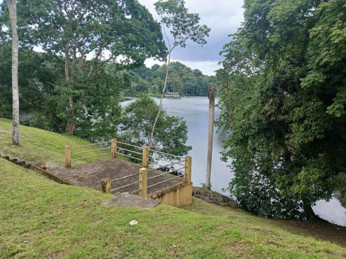 Venta casa en las cumbres en el lago