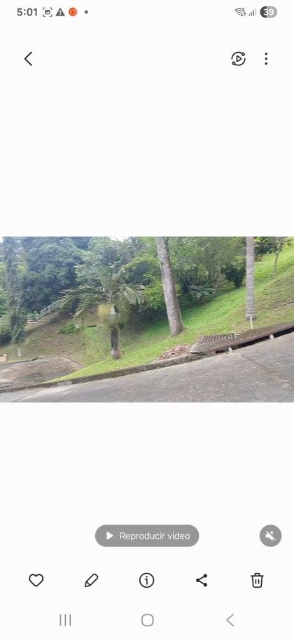 Venta casa en las cumbres en el lago