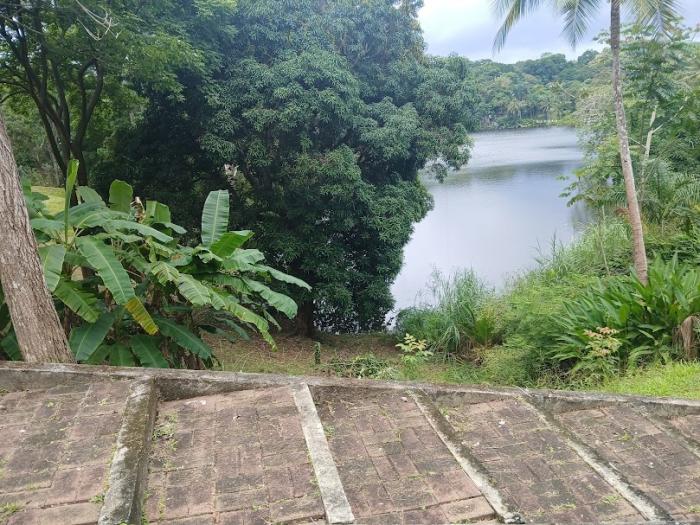 Venta casa en las cumbres en el lago