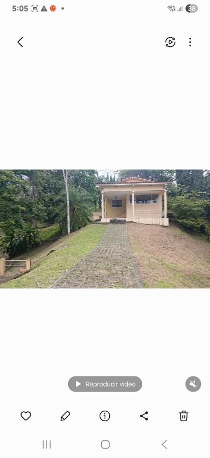 Venta casa en las cumbres en el lago