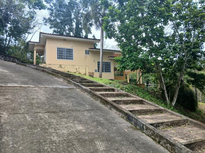 Venta casa en las cumbres en el lago