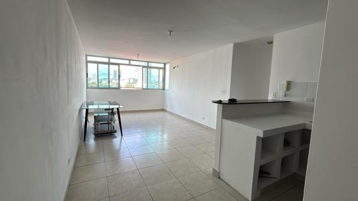 Venta de apartamento en ph los toneles 