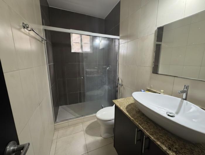 Venta de casa en ph villa tiber, villas del golf
