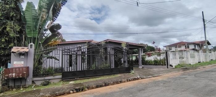 Se vende hermosa casa en arraijan