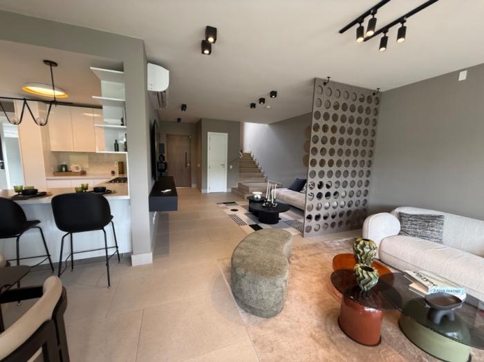 Venta de casa duplex en explora panama pacifico 
