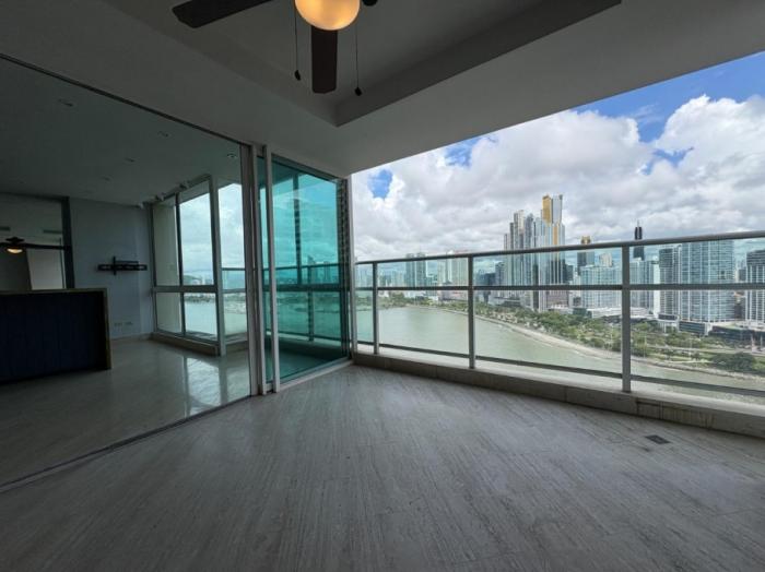 Venta de apartamento en ph península punta paitilla 