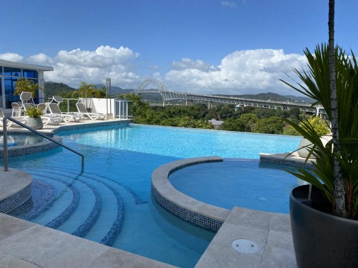 Venta de apartamento en ph the bridge, amador 