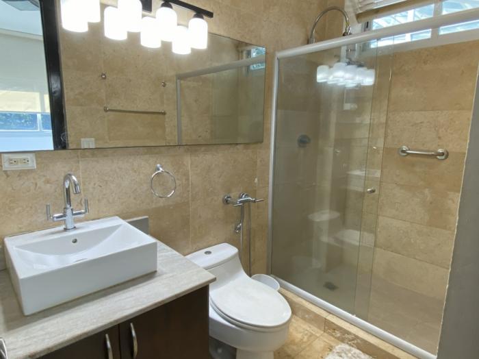 Venta de apartamento en ph the bridge, amador 